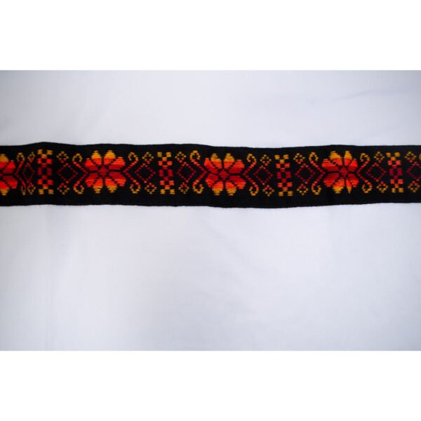 Playera Mayas Blanca Cambaya Flor de Sempasuchil - Image 2